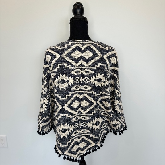 Joy Joy Blue White Tassel Edging V-Neck Poncho (S/M) - Picture 8 of 10